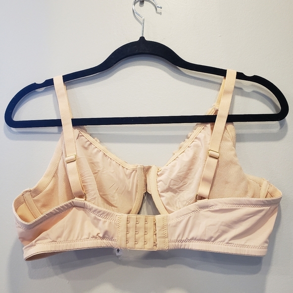 Blake & Co. Nude Underwire Lace Bra - Sz 42D US - Picture 2 of 6